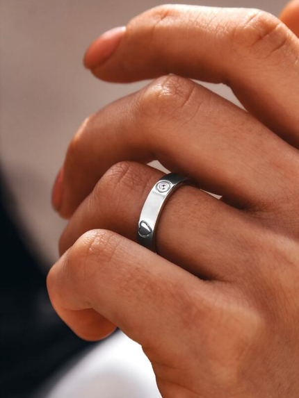 Каблучка без вставок Срібло 925° (родій) 110063