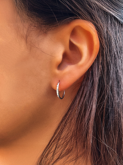 Сережки без вставок Срібло 925° (родій) 1-5001.0.9