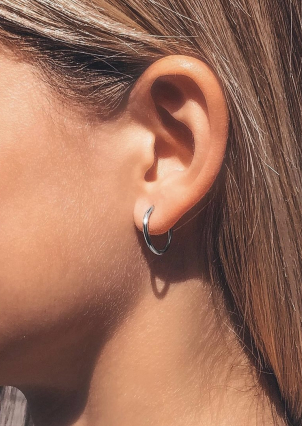 Сережки без вставок Срібло 925° (родій) 1-5001.0.2