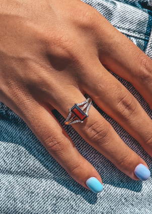 Каблучка гранат Срібло 925° золото 375° 702к