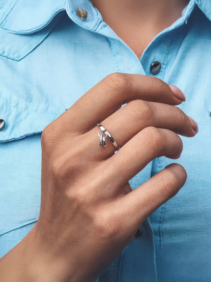 Pierścionek z cyrkonem Srebro 925° (rod) k2f/781