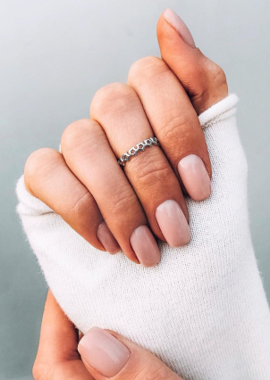 Каблучка без вставок Срібло 925° (родій) к2/1056