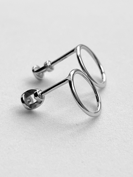 Сережки без вставок Срібло 925° (родій) 070210