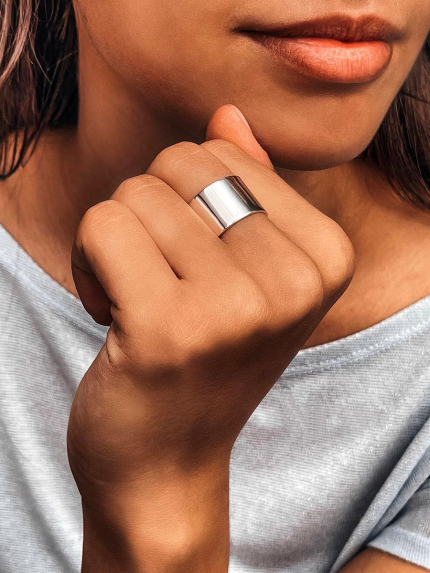 Каблучка без вставок Срібло 925° S0001