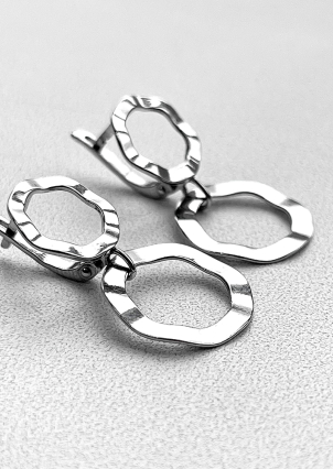 Сережки без вставок Срібло 925° (родій) 82123