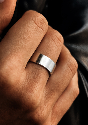 Каблучка без вставок Срібло 925° S0002/2