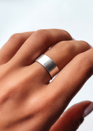 Каблучка без вставок Срібло 925° S0002/2