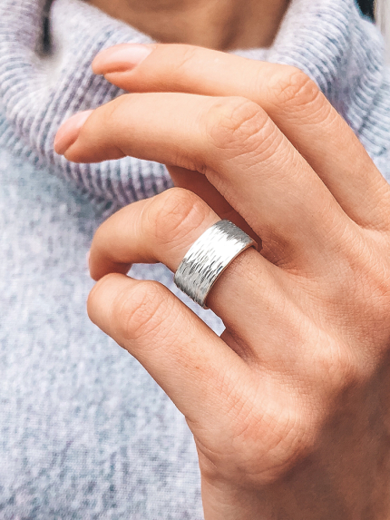 Каблучка без вставок Срібло 925° (родій) S0002/3р