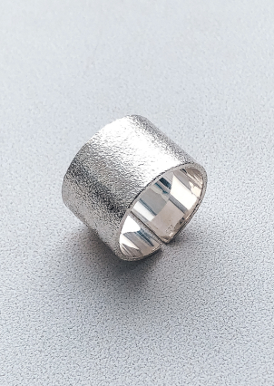 Каблучка без вставок Срібло 925° S0001/6