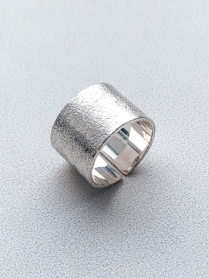 Каблучка без вставок Срібло 925° (родій) S0001/6 р