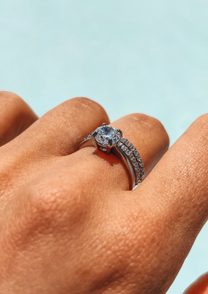 Каблучка фіаніт Срібло 925° (родій) 81523