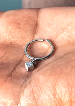 Каблучка без вставок Срібло 925° (родій) к2/1042