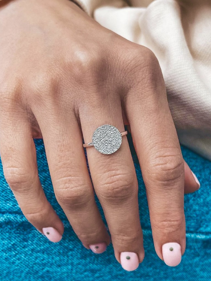 Pierścionek bez wkładów Srebro próby 925° (rod) 3943