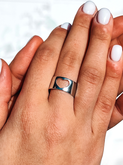 Каблучка без вставок Срібло 925° (родій) 81686