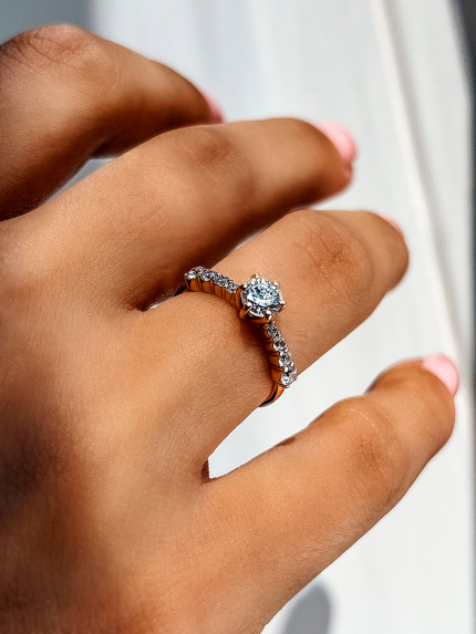 Каблучка фіаніт Золото 585° 331504