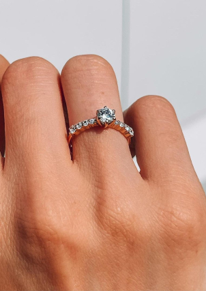 Каблучка фіаніт Золото 585° 331504