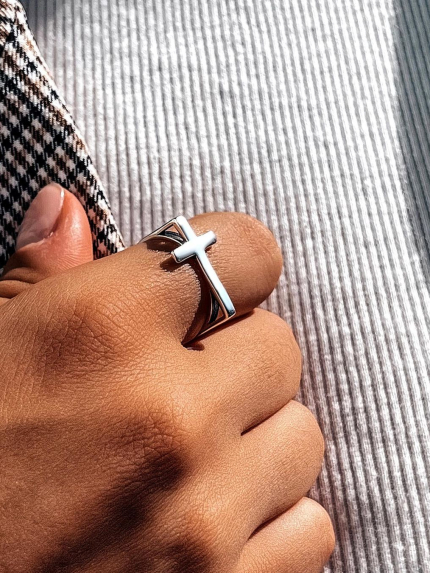 Каблучка без вставок Срібло 925° (родій) wsr010