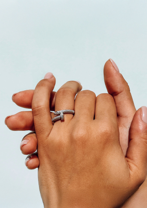 Pierścionek z cyrkonem Srebro 925° (rod) k2f/1077