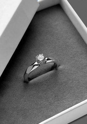 Pierścionek z cyrkonem Srebro 925° (rod) 000664