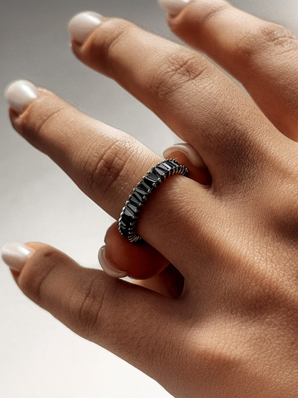 Pierścionek szafirowy Srebro 925° (rod) pm131 b