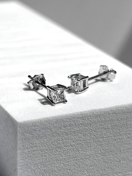 Сережки Фіаніт (5А) Срібло 925° (родій) se305-3