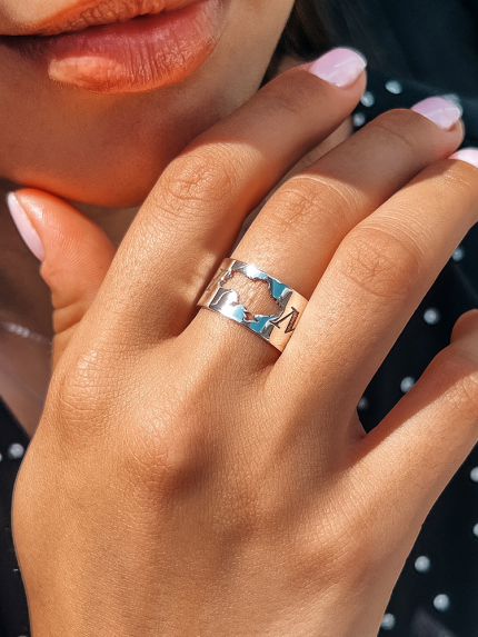 Каблучка без вставок Срібло 925° 001213