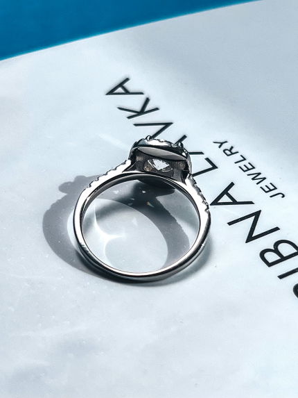 Каблучка Фіаніт (5А) Срібло 925° (родій) 120004