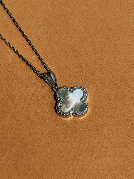 Zawieszka z masy perłowej Srebro 925° (rod) 954034b