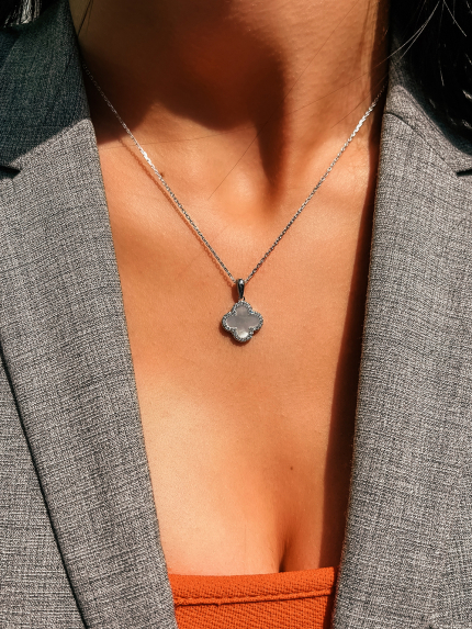 Zawieszka z masy perłowej Srebro 925° (rod) 954034b