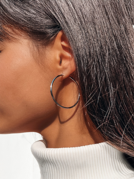 Kolczyki bez wkładek Srebro próby 925° (rod) APE34P2040