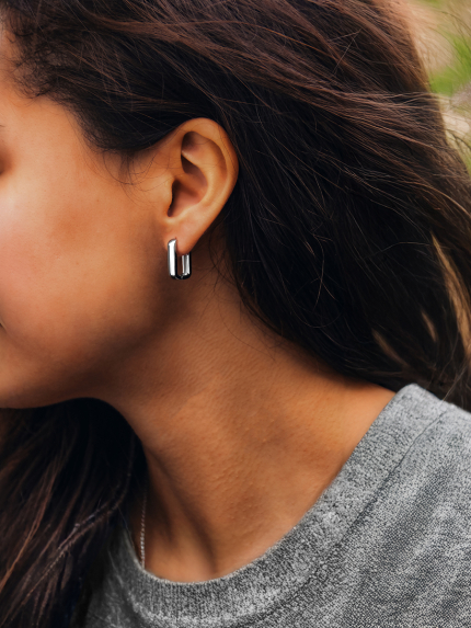 Сережки без вставок Срібло 925° (родій) с2/1154-1