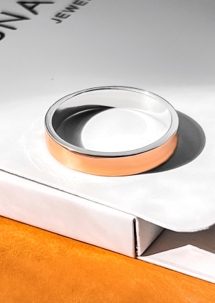 Каблучка без вставок Срібло 925° золото 375° 000236