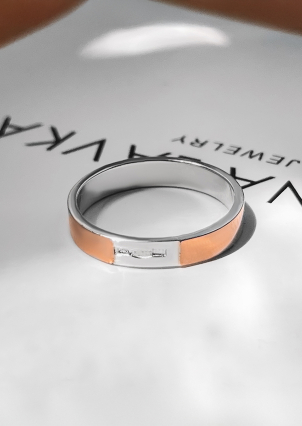 Каблучка без вставок Срібло 925° золото 375° 000236