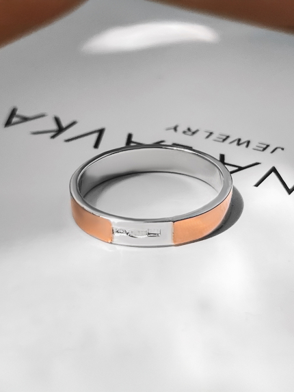 Каблучка без вставок Срібло 925° золото 375° 000236