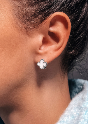 Сережки перламутр Срібло 925° (родій) 9520251б