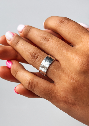 Каблучка без вставок Срібло 925° S0002/4