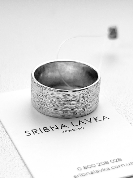 Каблучка без вставок Срібло 925° S0002/3