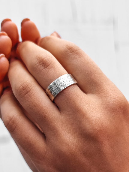 Каблучка без вставок Срібло 925° S0002/3