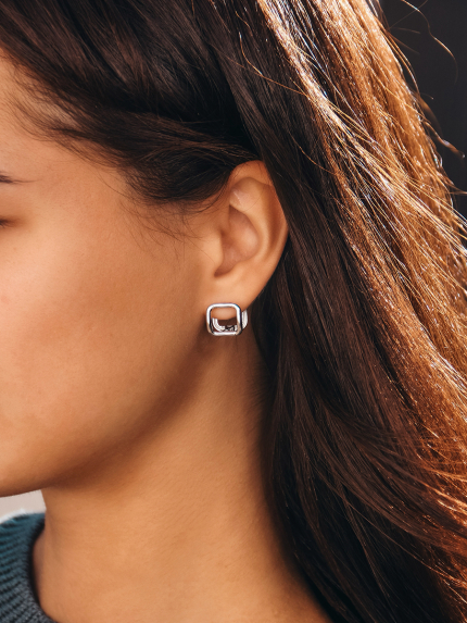 Сережки без вставок Срібло 925° (родій) 136210