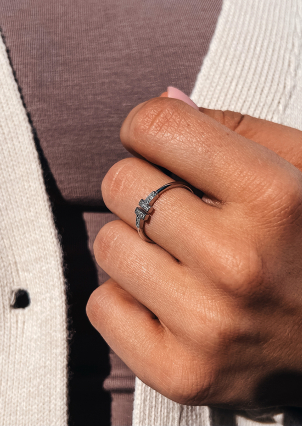 Каблучка фіаніт Срібло 925° (родій) 001410