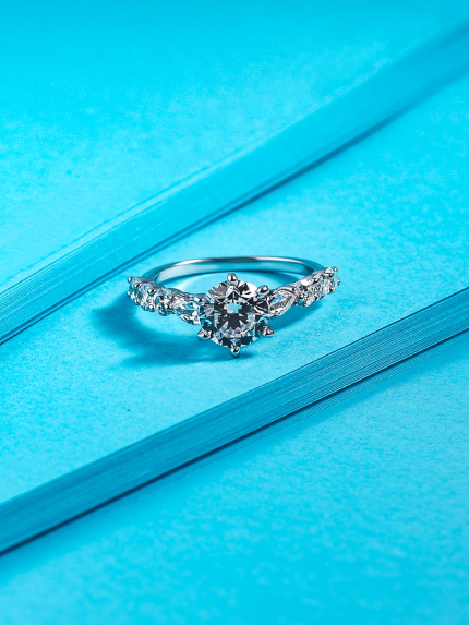 Fianite ring (8A) Silver 925° (rhodium) LZR13P6