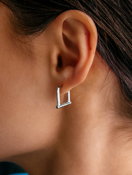 Сережки без вставок Срібло 925° (родій) 110041