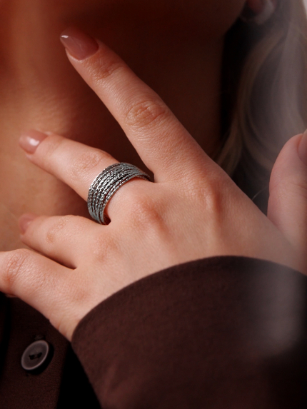 Каблучка без вставок Срібло 925° (родій) 958011