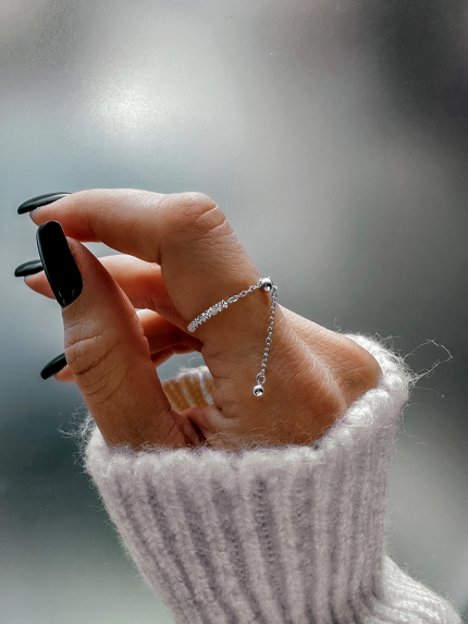 Каблучка без вставок Срібло 925° (родій) 7120002