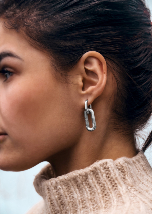 Сережки без вставок Срібло 925° (родій) GSE684P