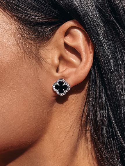 Сережки онікс Срібло 925° (родій) 978079 ч