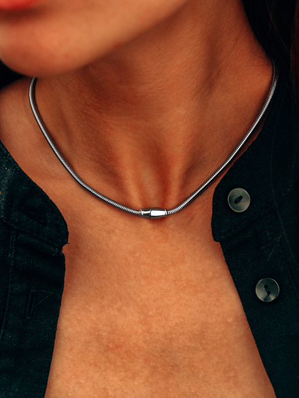 Кольє без вставок Срібло 925° (родій) GZN1110P