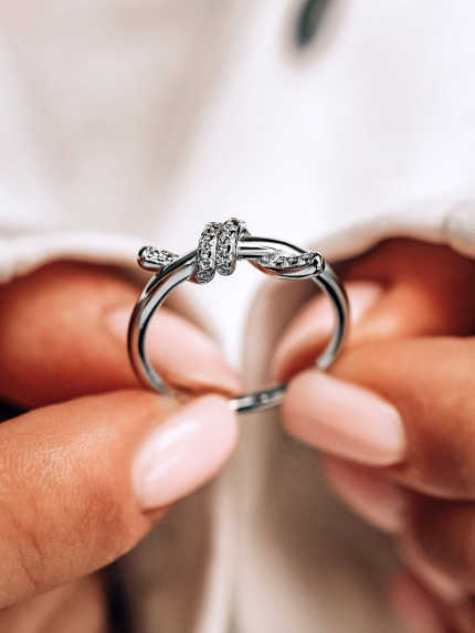 Каблучка Фіаніт (5А) Срібло 925° (родій) 5241407